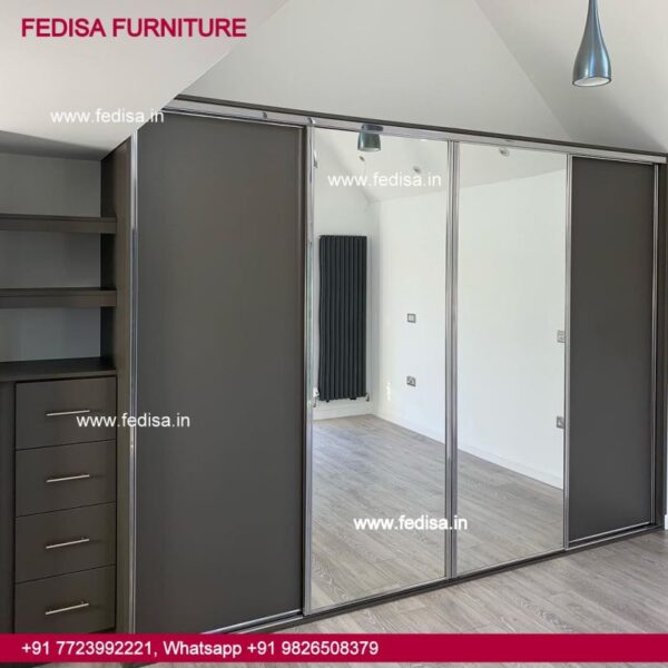 L Shaped Almirah In Bedroom Walk In Closets Modern Wardrobe Handle Design