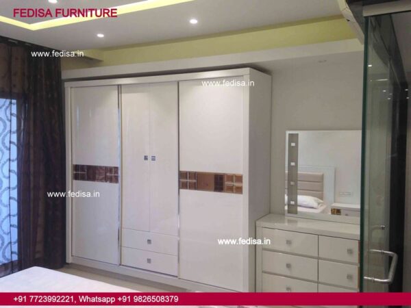 Fiber Almirah Design Wardrobe With Dressing Table Sunmica Bedroom