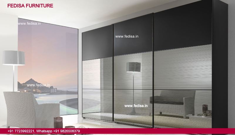 Corner Almirah Designs For Small Bedroom Wall Almirah Design Wood Almari Design 2020