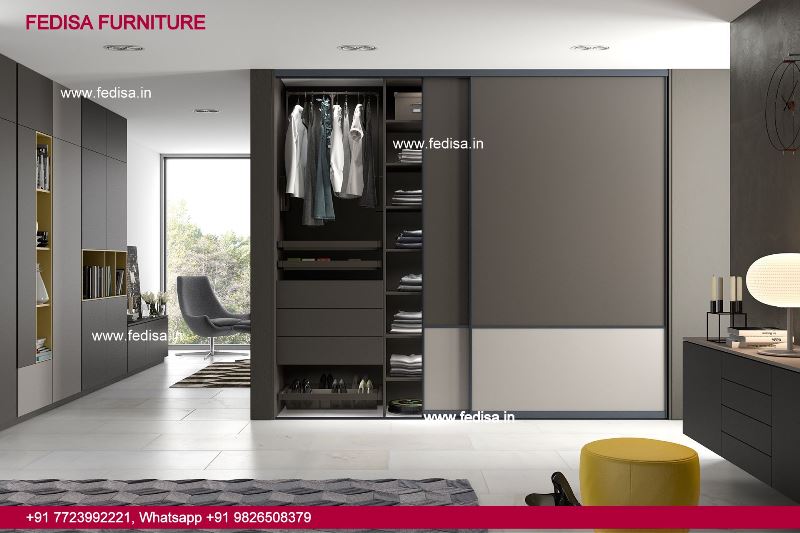 Almirah Designs For Small Rooms Sliding Wardrobe Design Dark Wardrobe Design