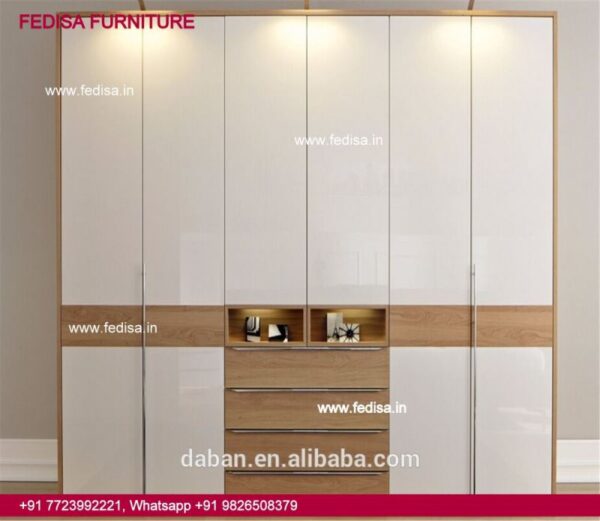 Traditional Almirah Design Master Bedroom Modern Wardrobe Designs For Bedroom Sliding Door Wooden Almirah Design