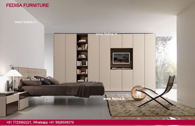 Wooden Almirah In Wall Design Wooden Almirah Design Spacious Wardrobe Designs