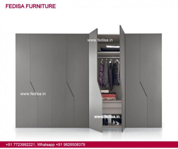 Almirah Showcase Design Master Bedroom Modern Wardrobe Designs For Bedroom Three Door Sliding Wardrobe Design